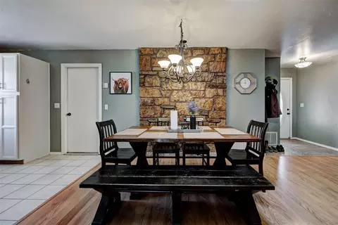 Dining - 1073 Harrison St, Harrah, OK 73045 photo 3 of 3