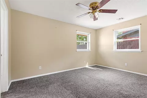 Bedroom - 3712 N Eagle Ln, Bethany, OK 73008 photo 1 of 5