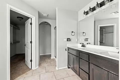 Entry Way - 3405 E Sandusky St, Broken Arrow, OK 74014 photo 5 of 6