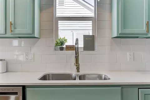 Kitchen - 414 E Perkins Ave, Guthrie, OK 73044 photo 6 of 6