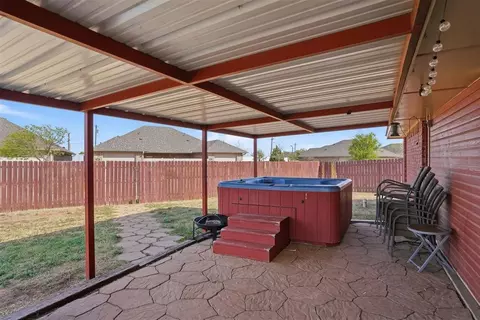 Other - 2932 Laurel Cir, Altus, OK 73521 photo 2 of 3