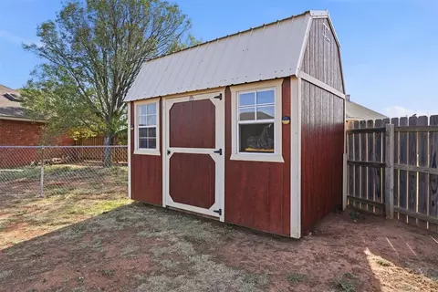 Other - 2932 Laurel Cir, Altus, OK 73521 photo 3 of 3