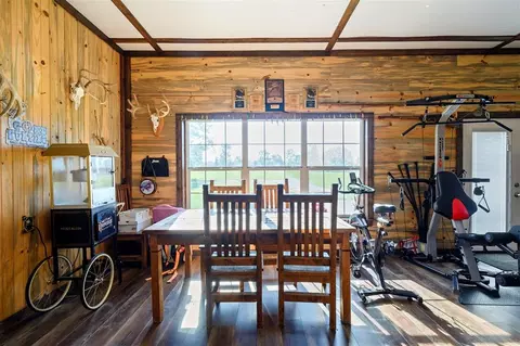 Dining - 237 Baggs Hill Ln, Broken Bow, OK 74728 photo 2 of 2