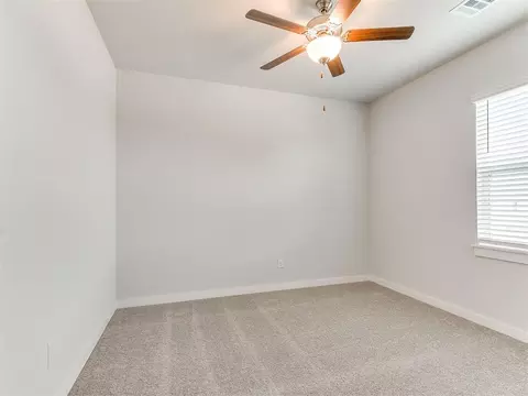 Bedroom - 1713 Oak Way, Tuttle, OK 73089 photo 4 of 5