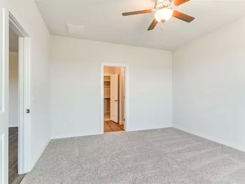 Bedroom - 1713 Oak Way, Tuttle, OK 73089 photo 3 of 5