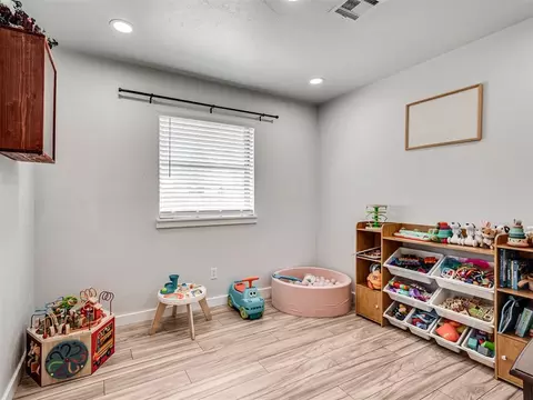 Other - 3216 E Noble Dr, Edmond, OK 73034 photo 7 of 13