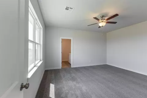 Bedroom - 1725 Elm Cir, Tuttle, OK 73089 photo 1 of 3