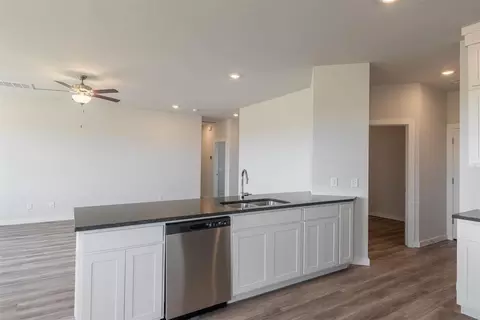 Other - 1725 Elm Cir, Tuttle, OK 73089 photo 2 of 8