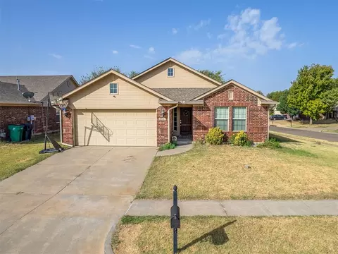 2501 Fawn Lily Rd, Oklahoma City, OK 73128