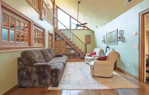 Living - 20 Florene Dr, Mcloud, OK 74851 photo 2 of 2