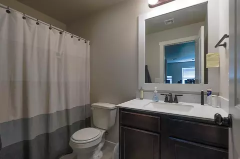 Bath - 29273 Spur Cir, Mcloud, OK 74851 photo 5 of 5