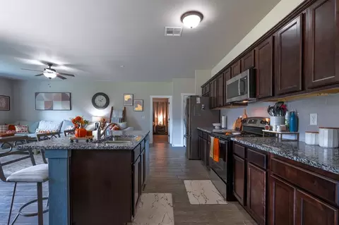Kitchen - 29273 Spur Cir, Mcloud, OK 74851 photo 1 of 7