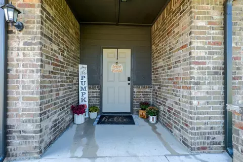 Exterior - 29273 Spur Cir, Mcloud, OK 74851 photo 2 of 6