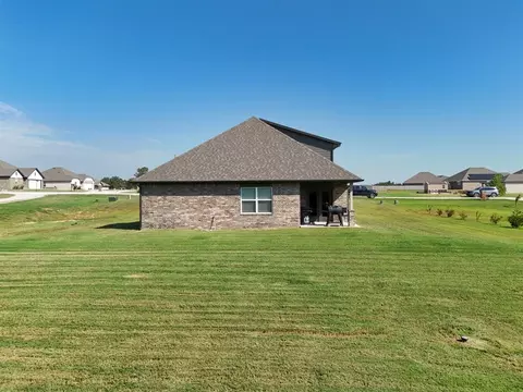 Exterior - 29273 Spur Cir, Mcloud, OK 74851 photo 4 of 6