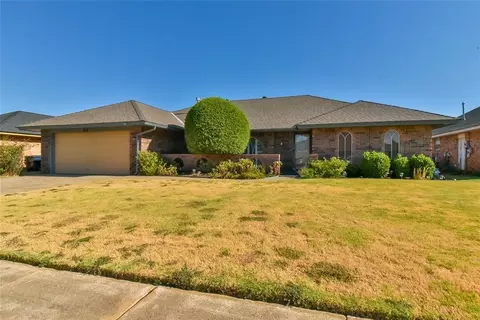 417 SW 102nd St, Oklahoma City, OK 73139
