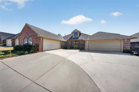 9312 SW 22nd St, Oklahoma City, OK 73128