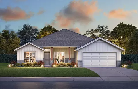 2523 Marsh Ln, Midwest City, OK 73130