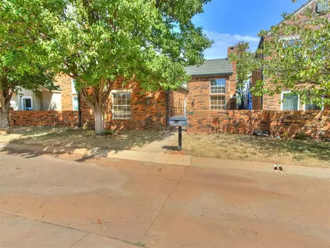 11811 Springhollow Rd, Oklahoma City, OK 73120