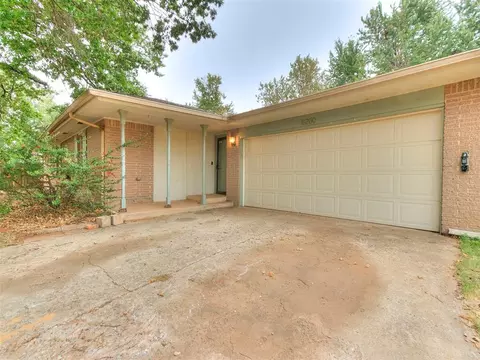8200 Karla Ln, Oklahoma City, OK 73132