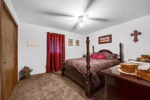 Bedroom - 805 Villa Dr, Watonga, OK 73772 photo 1 of 6