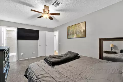 Bedroom - 611 S Leach Ave, Watonga, OK 73772 photo 4 of 5