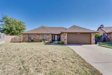 10120 Albert Ln, Yukon, OK 73099