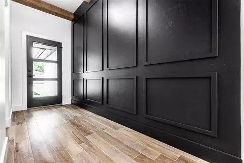Entry Way - 3113 E Noble Dr, Edmond, OK 73034 photo 1 of 1