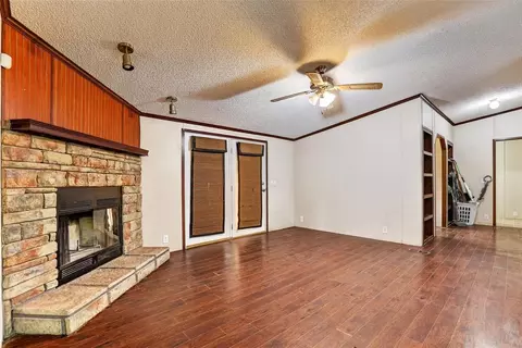 Living - 102211 S Highway 102, Mcloud, OK 74851 photo 4 of 4