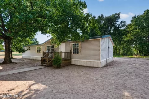 Exterior - 102211 S Highway 102, Mcloud, OK 74851 photo 3 of 3