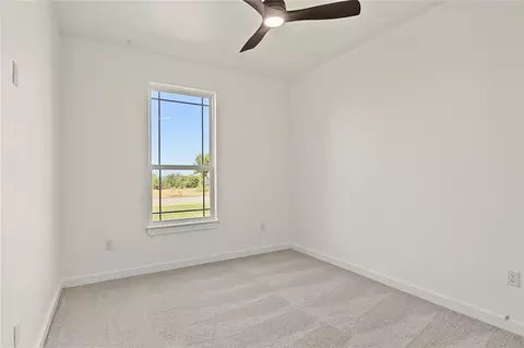Bedroom - 2000 Cattle Dr, Guthrie, OK 73044 photo 3 of 7