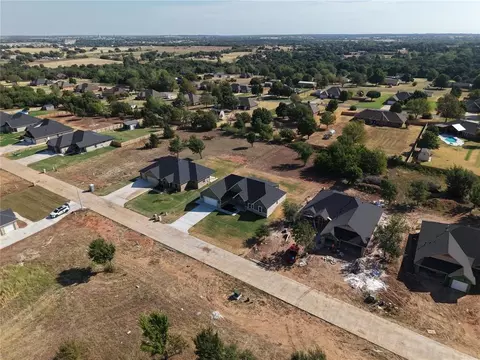 View/Area - 2000 Cattle Dr, Guthrie, OK 73044 photo 3 of 4