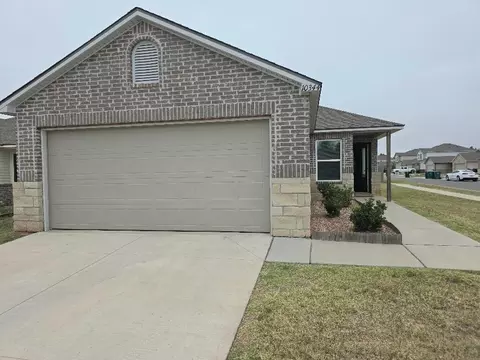 10344 NW 19th St, Oklahoma City, OK 73127