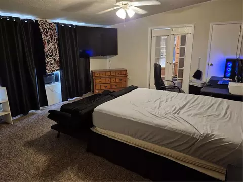 Bedroom - 417 S Cemetery Rd, Tuttle, OK 73089 photo 1 of 4