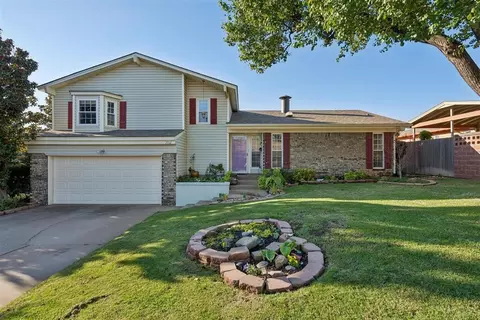 3712 NW 70th St, Oklahoma City, OK 73116