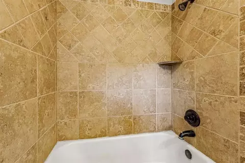 Bath - 208 E 30th St, Edmond, OK 73013 photo 2 of 3
