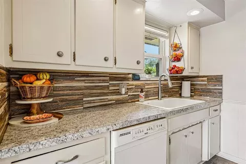 Kitchen - 208 E 30th St, Edmond, OK 73013 photo 2 of 3