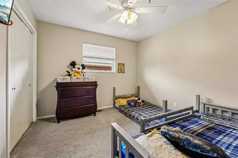 Bedroom - 208 E 30th St, Edmond, OK 73013 photo 3 of 5