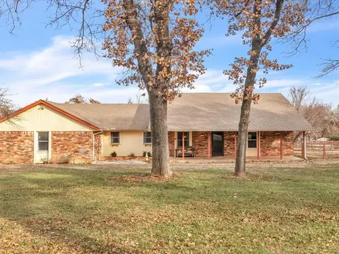 Undisclosed, Edmond, OK 73034