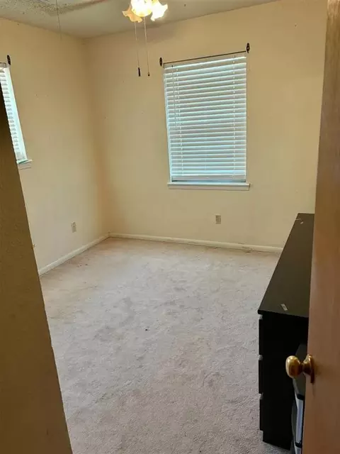 Bedroom - 234 Circle Dr, Guymon, OK 73942 photo 2 of 3