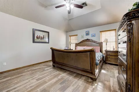 Bedroom - 4500 S Eastern Ave, Norman, OK 73069 photo 1 of 8