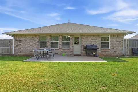 Other - 1509 Avalon Dr, Altus, OK 73521 photo 7 of 8