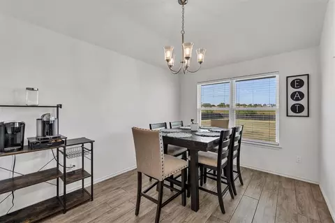 Dining - 1938 Eli Ave, Tuttle, OK 73089 photo 1 of 2