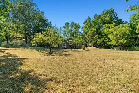 Exterior - 902 W 4th St, Ada, OK 74820 photo 3 of 10