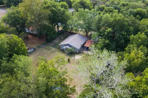 View/Area - 902 W 4th St, Ada, OK 74820 photo 9 of 9