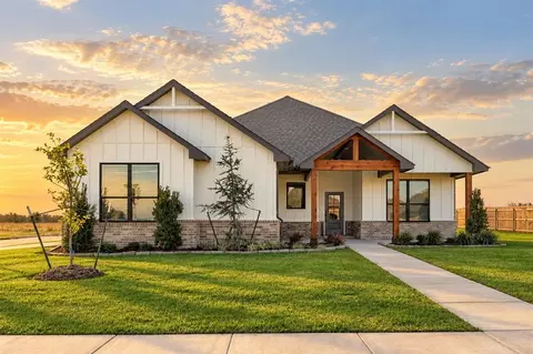 6700 NW 143rd Cir, Oklahoma City, OK 73142