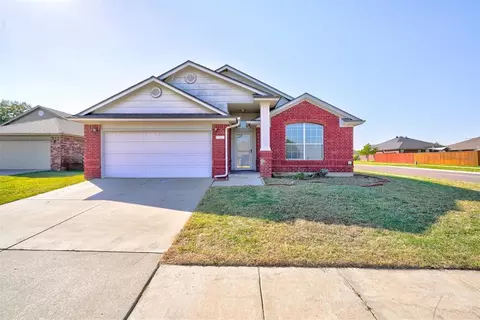 10301 Plymouth Ct, Oklahoma City, OK 73159