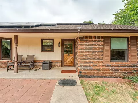Exterior - 710 Deano Dr, Tuttle, OK 73089 photo 2 of 7