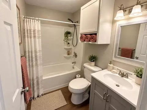 Bath - 414 S 7th St, Noble, OK 73068 photo 1 of 1