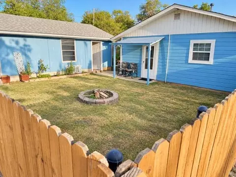 Exterior - 414 S 7th St, Noble, OK 73068 photo 3 of 3