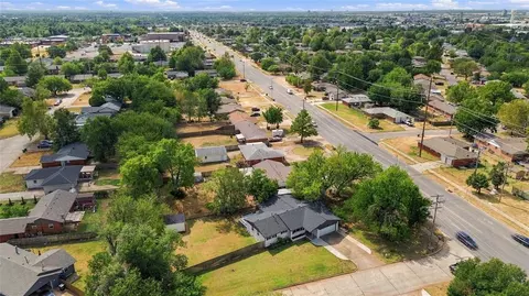 View/Area - 2000 S S Blvd, Edmond, OK 73013 photo 2 of 3
